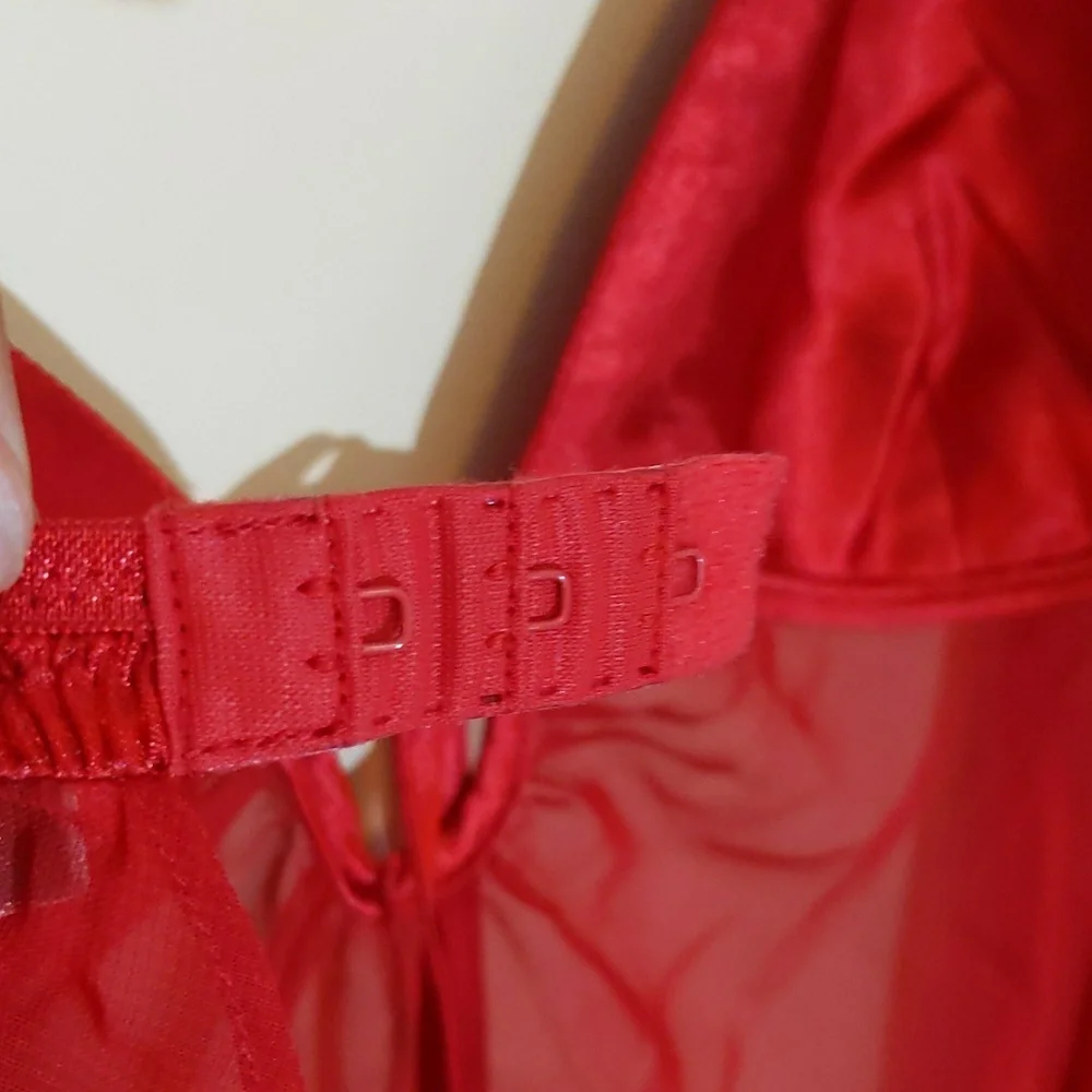 La Senza| Valentine Red Baby Doll Camisole - Picture 4 of 12